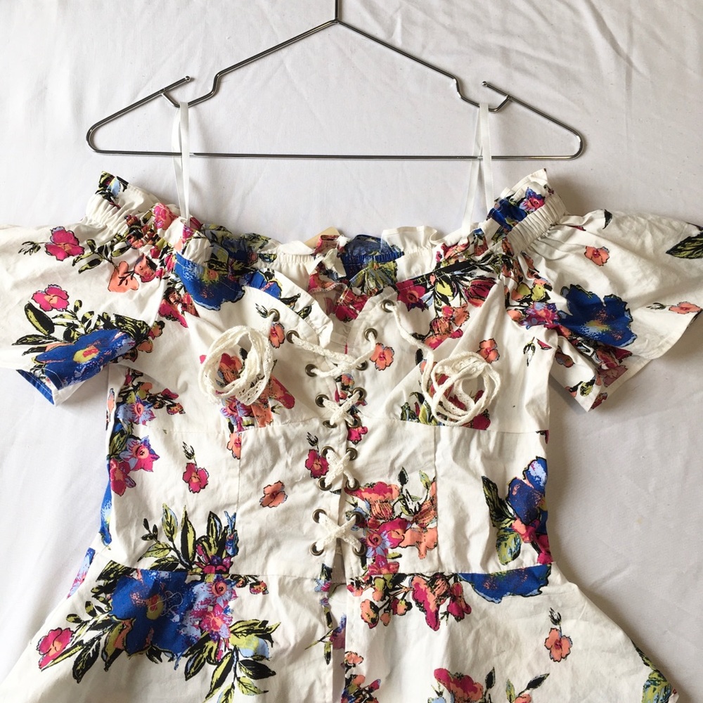 Floral Lace up Blouse